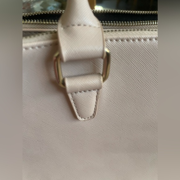 Cute Pink Hue Structured Purse 👛 Classic Style medium size - Picture 12 of 16